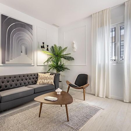 Central Stylish And Elegant 1 & 2 Bedroom Apartments III Granada Kültér fotó